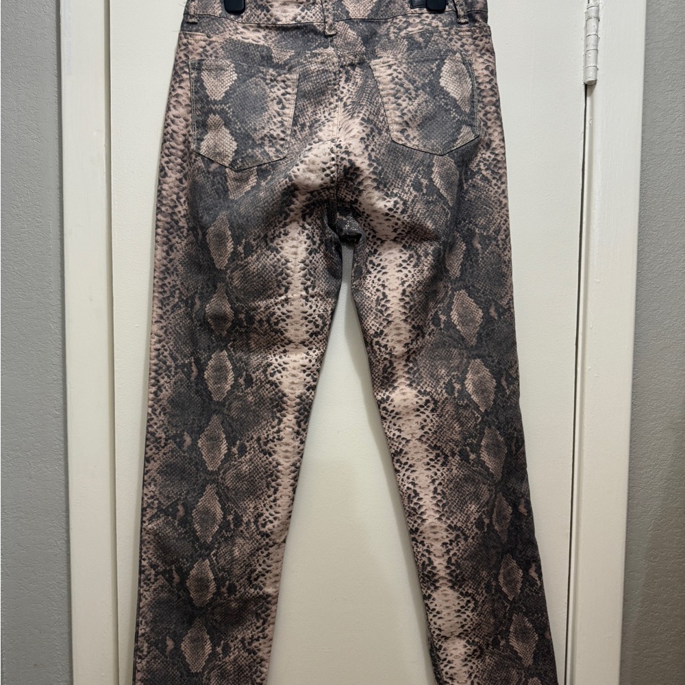 L&B Lucky & Blessed Snakeskin Print Pants, sz 8, ec - Picture 3 of 5